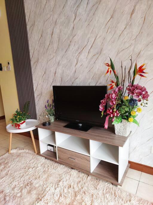 KHome-MarinaCourt-KK CITY CENTRE .3B2R(8Pax) NEW!! photo 2