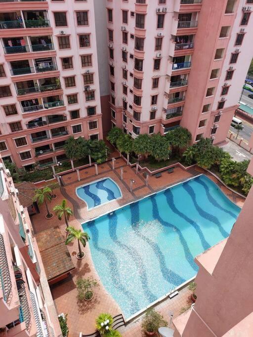 KHome-MarinaCourt-KK CITY CENTRE .3B2R(8Pax) NEW!! photo 1