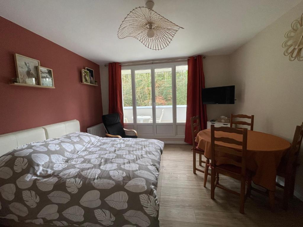 Studio meublé 26m² refait à neuf photo 3