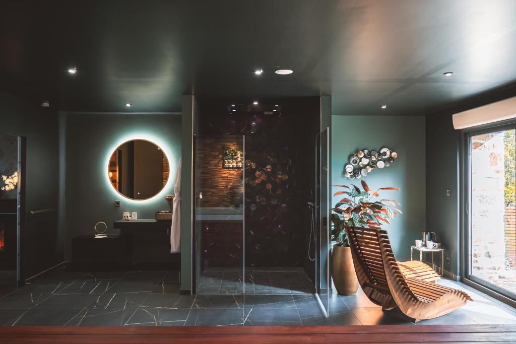 Love gite avec Spa nage privatif et espace coquin - Le Secret de l'Elixir photo 1