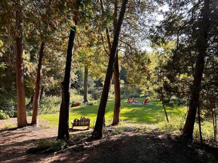 John Wayne Cedar Oasis photo 3