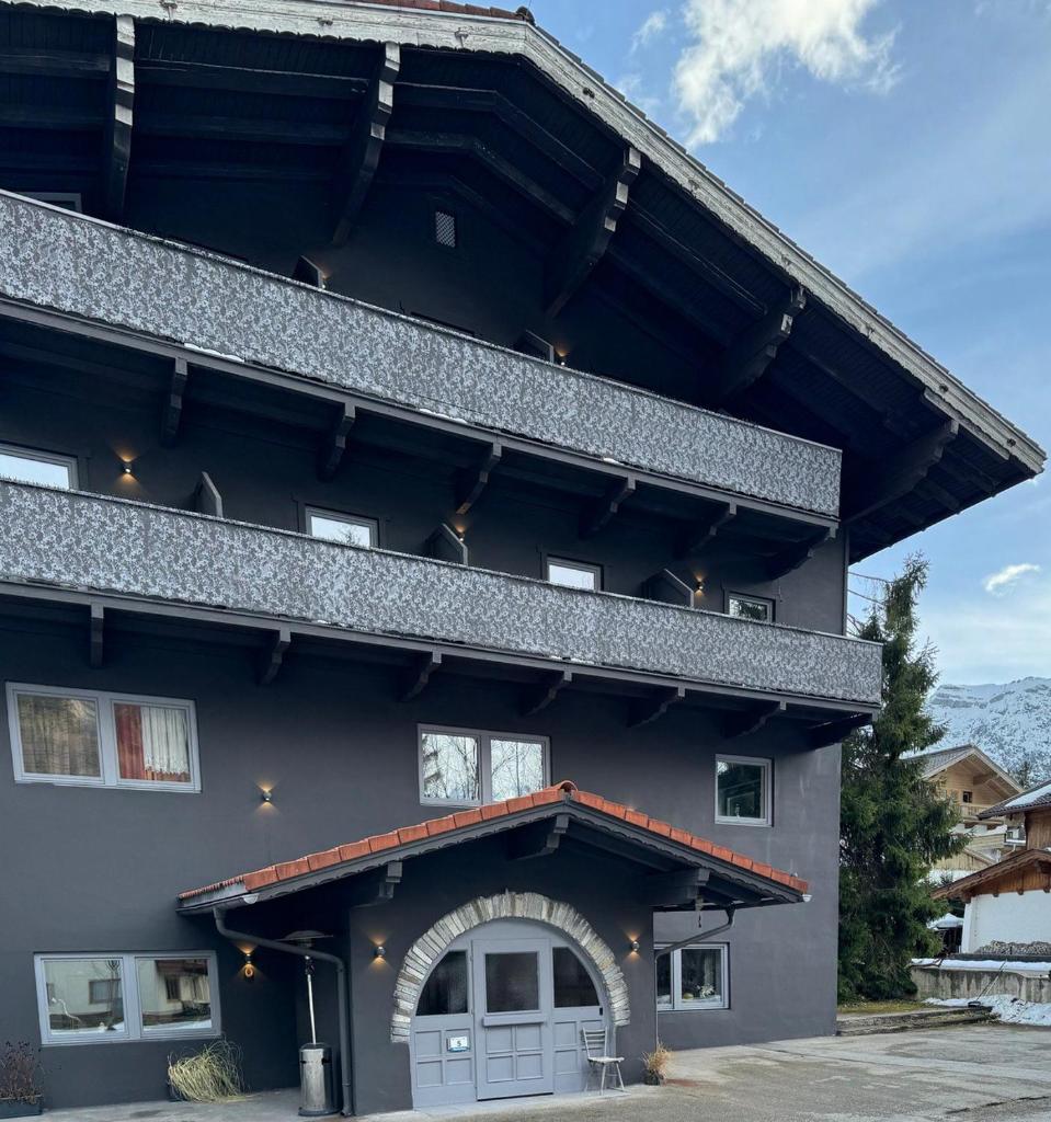 Two Brothers Inn photo 1