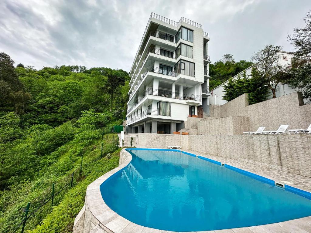 Kvariati Hills Hotel