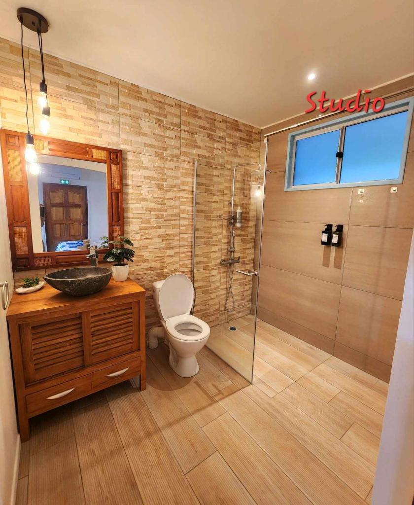 Studio bord de mer Fare Tahitea Pension photo 1