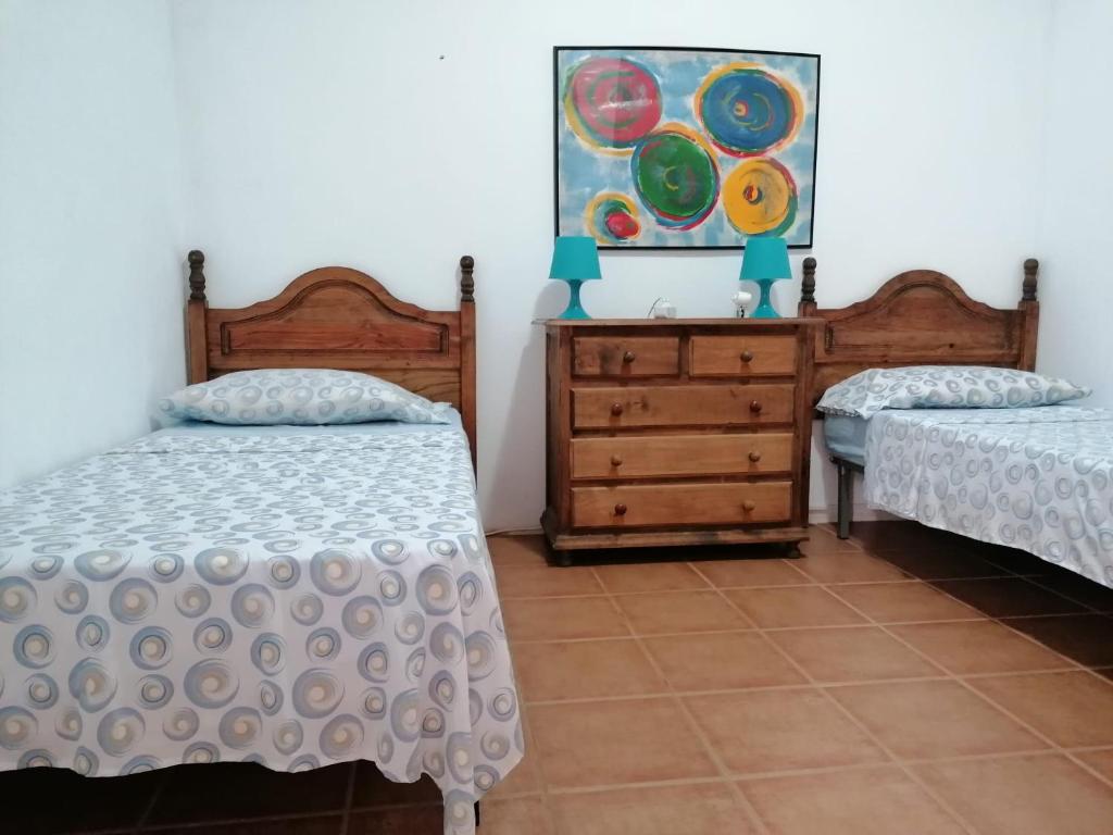 habitación en un bajo 2 camas individual casa compartida photo 3