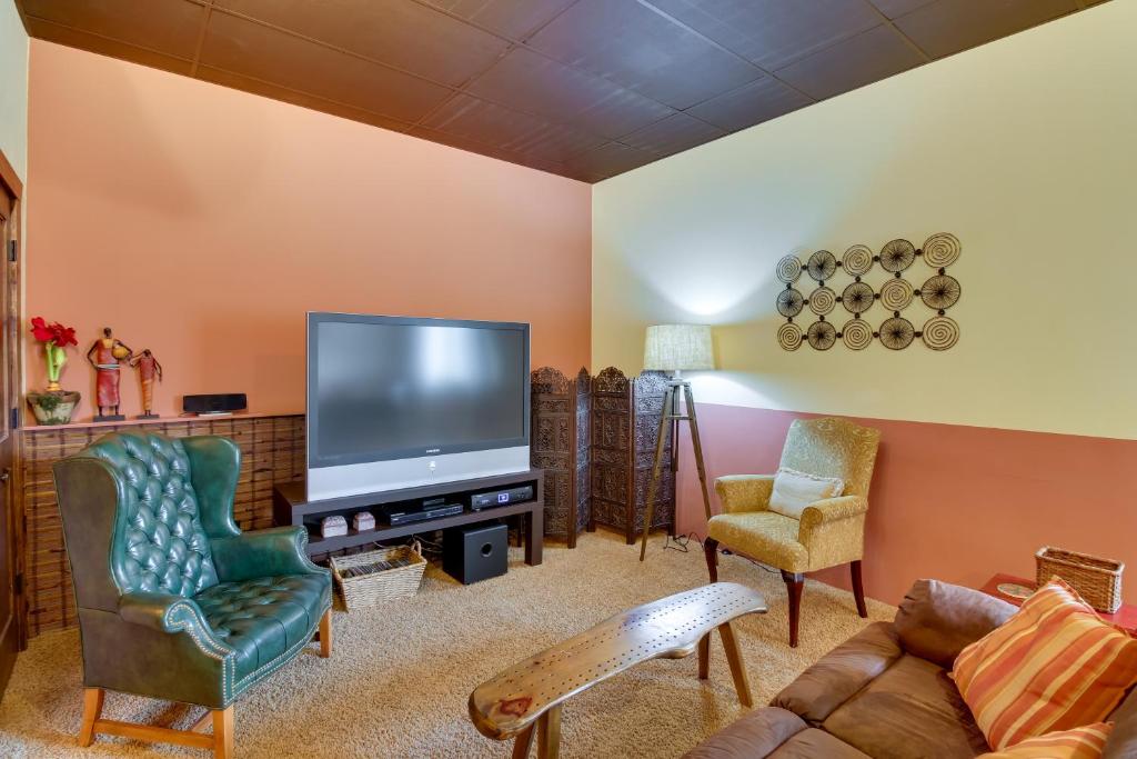 Cozy Ridgway Vacation Rental Hike, Ski and Explore! photo 4