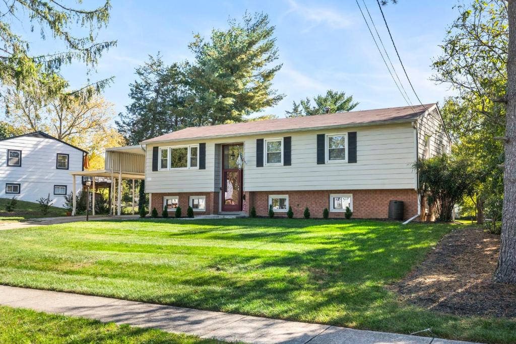 Alexandria VA, Washington DC Home away from home image