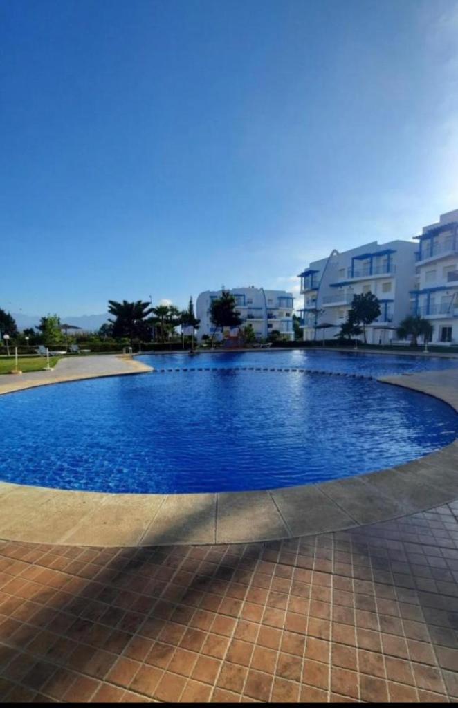 Appartemment Riviera Beach Cabo Piscine Plage WiFi Parking