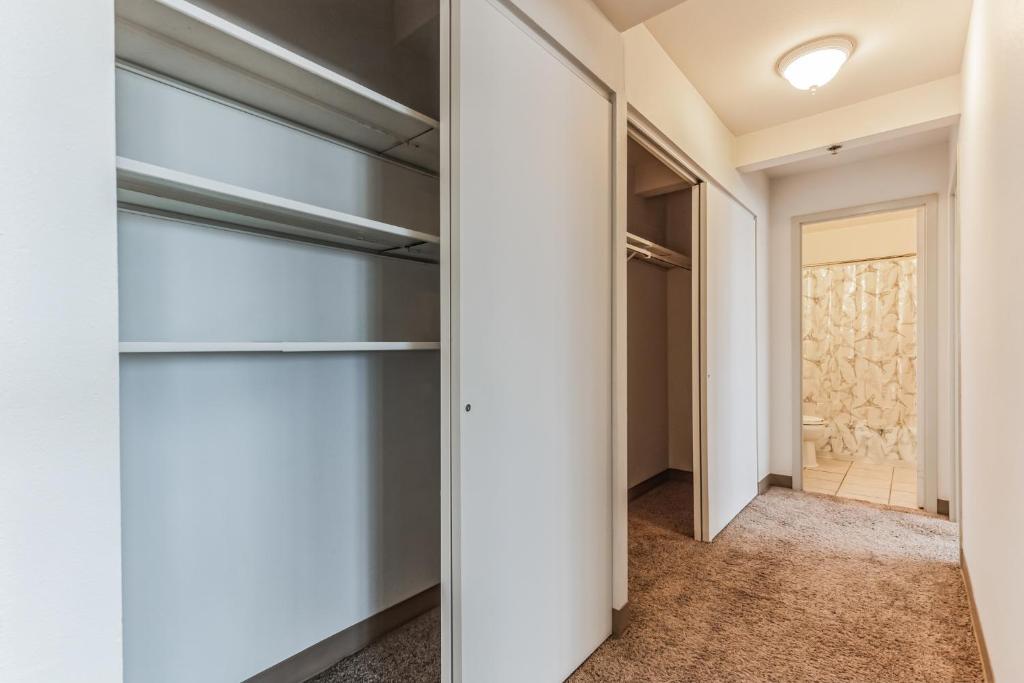 Corporate 1br Suite, Pool, Free Parking, Gym Pp photo 4