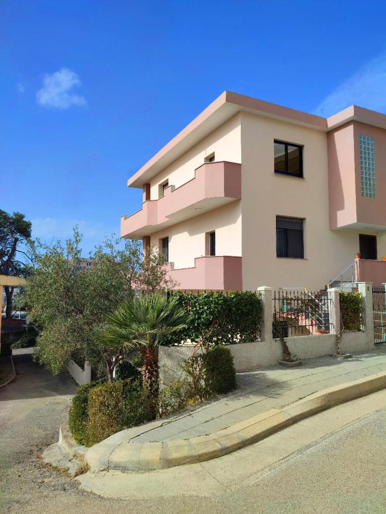 BP Beach Apartment photo 1