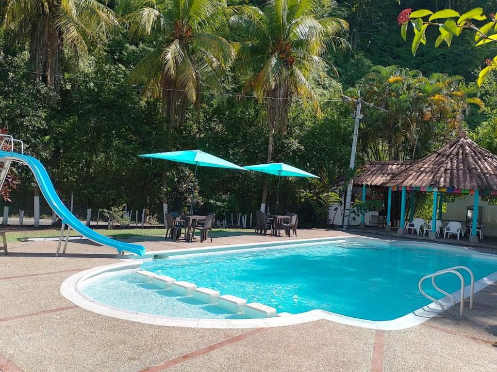 Hermosa Finca en Doradal photo 1