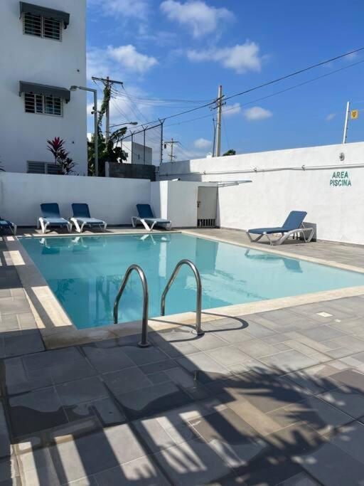 Hermoso apartamento con piscina. photo 1