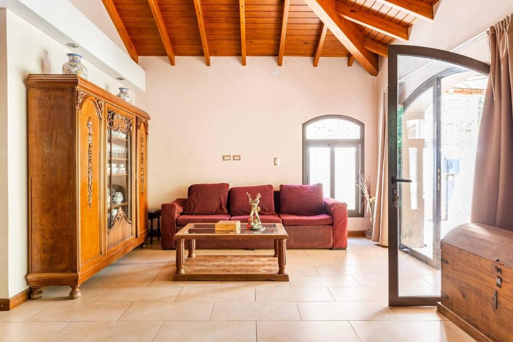 Quinta family house photo 1