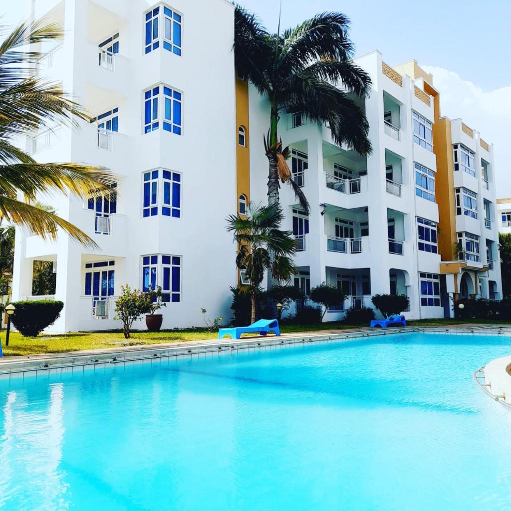 Lux Suites Dofils Almasi Apartments photo 4