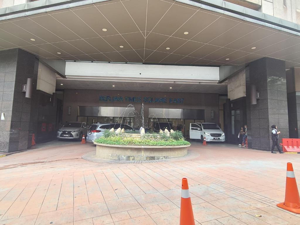 Raymond Apartment Berjaya Times square kuala Lumpur photo 3