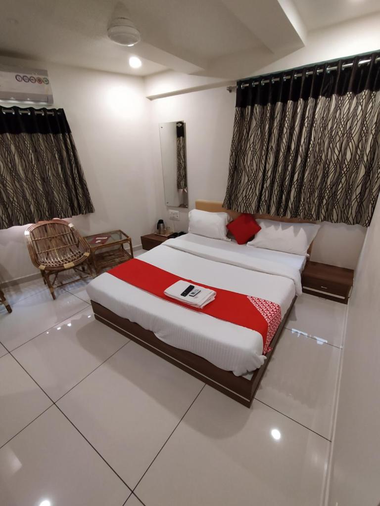 Surbhi Hotel And Restaurant photo 3