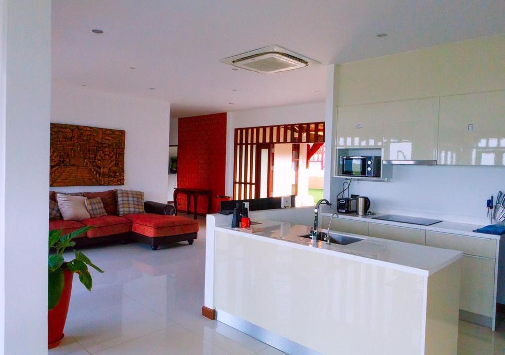 2 Bedrooms Sea view villa in Phuket town photo 3