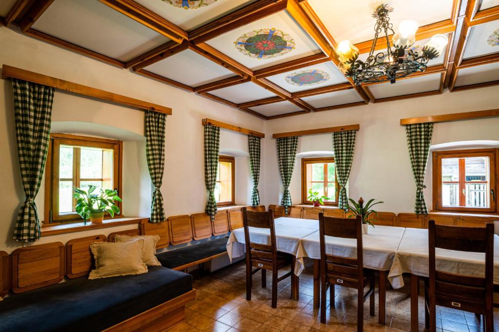 Traditional homestead Guhar in Radovna photo 2