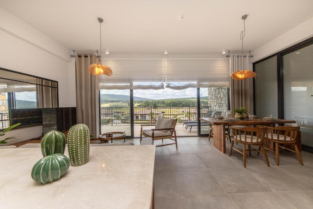 Luxury Villa w Pool in Nature at Regnum Golf Club photo 2