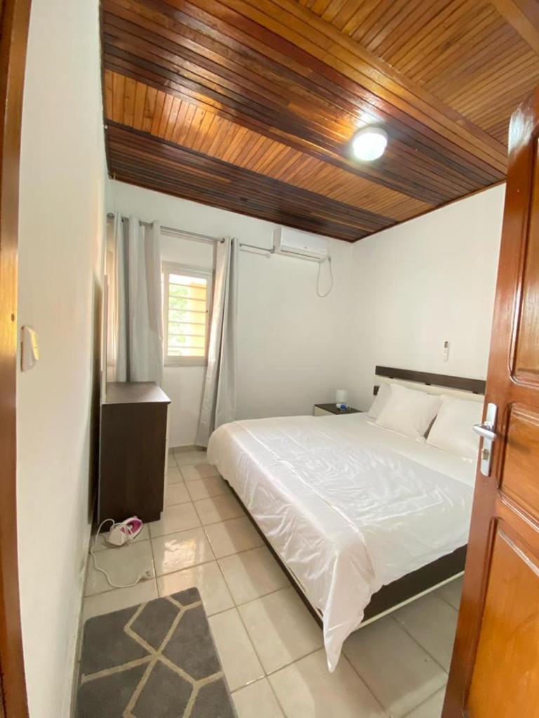 Résidence meublée callens mboamanga photo 3