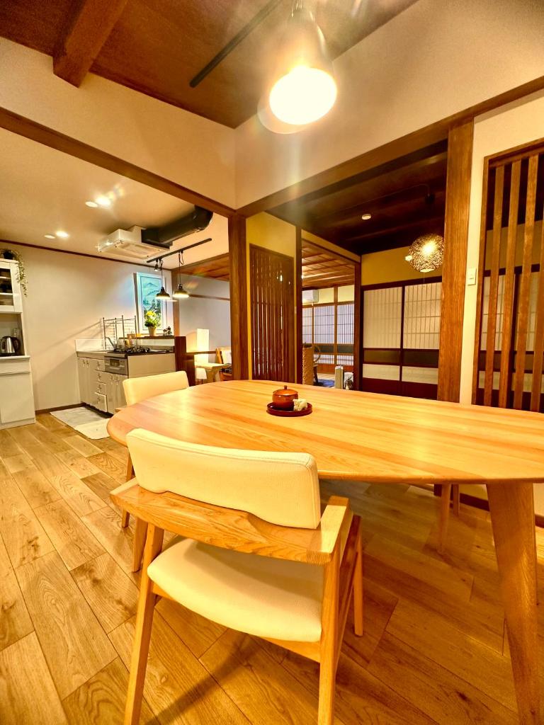 Karin House photo 3