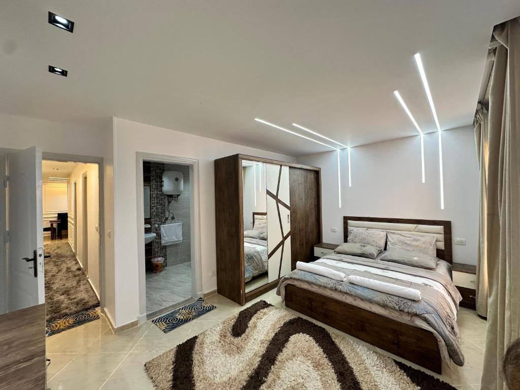 Luxury apartment in Sheikh Zayed City photo 1