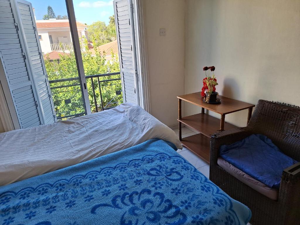 Room with balcony in villa in quite area of Larnaca photo 4