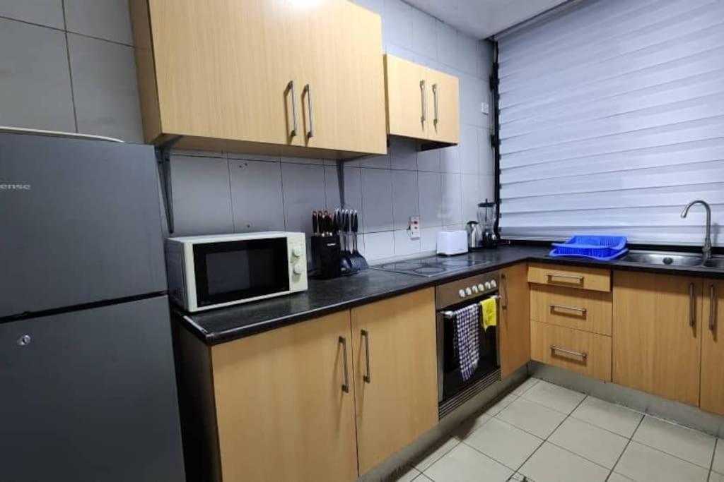 Nature views 2 bed apartment in Victoria Island photo 1