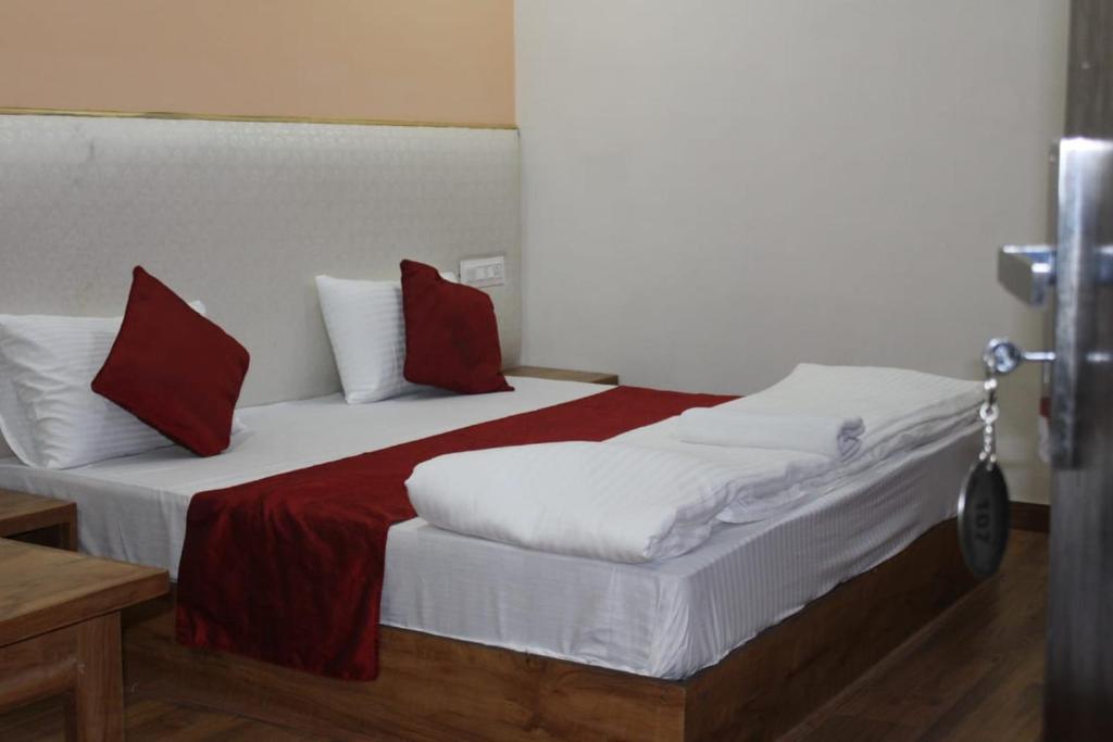 HOTEL BLACK Diamond photo 2