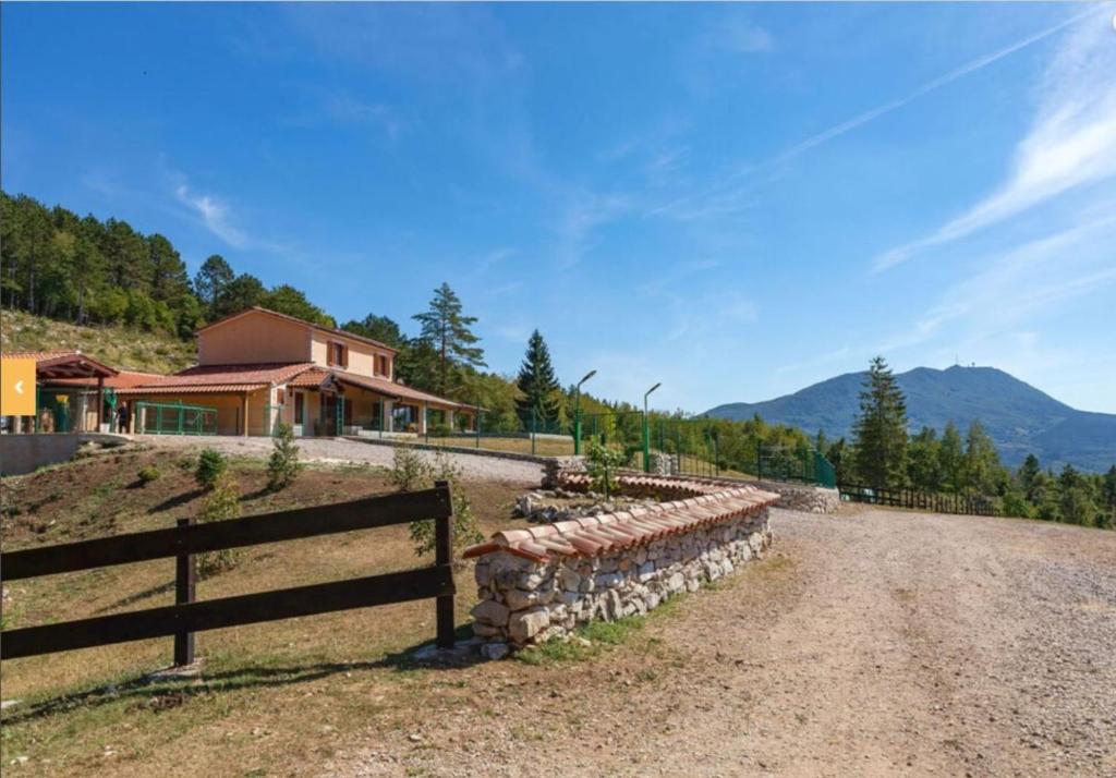 Učka nature park mountain hideway robinson house Matić with pool photo 1