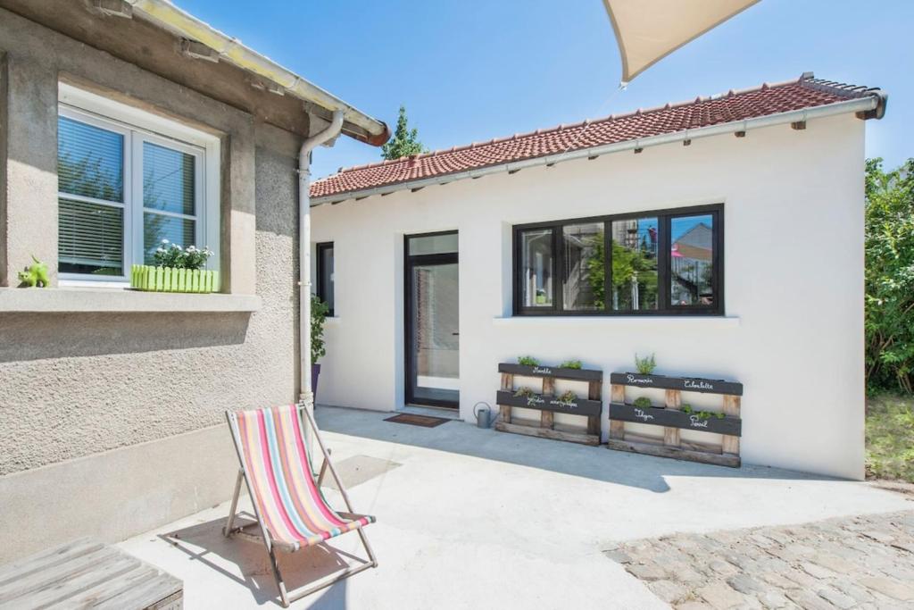 L'ANNEXE Small House with Garden Between - Proche ParisDisney photo 2
