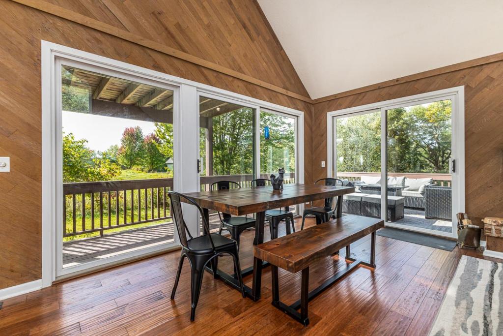 Fox Wood Path Getaway photo 3