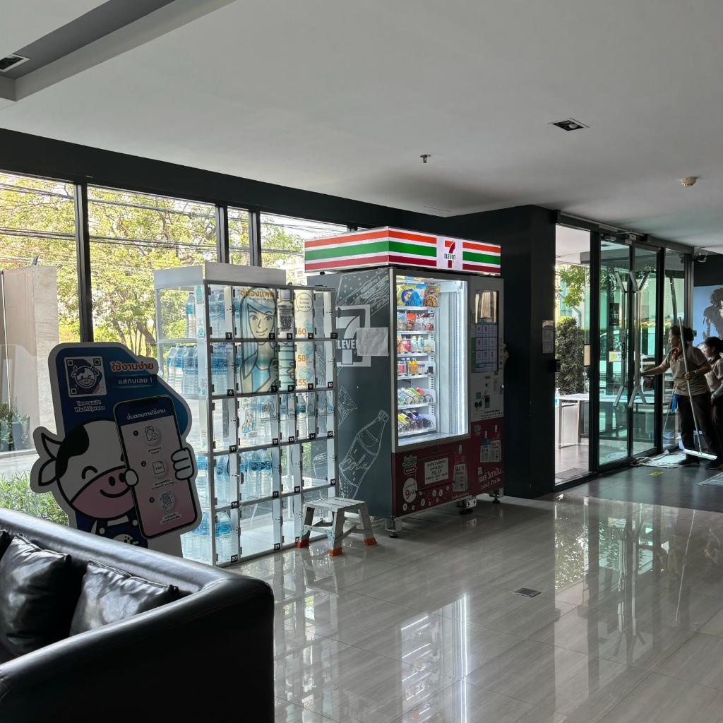 The Gallery photo 1