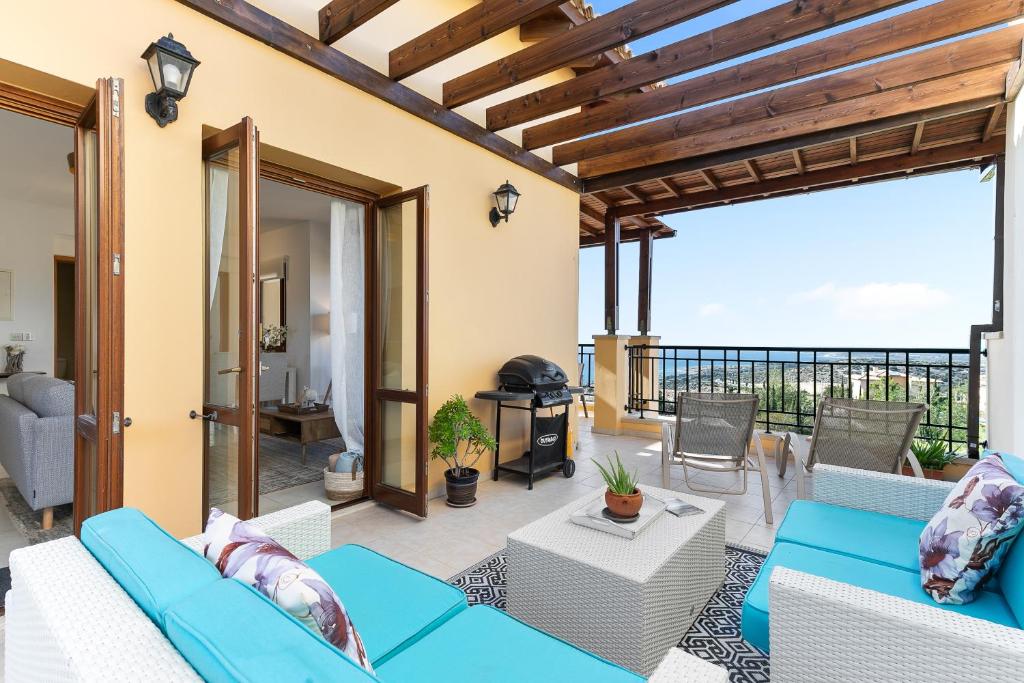 1 bedroom Apartment Pyrgos with beautiful sea and sunset views, Aphrodite Hills Resort photo 2