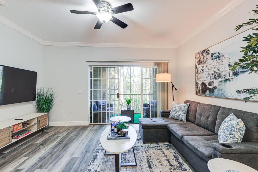 Tranquil Gainesville Gem with Lanai and Pool Access! photo 3