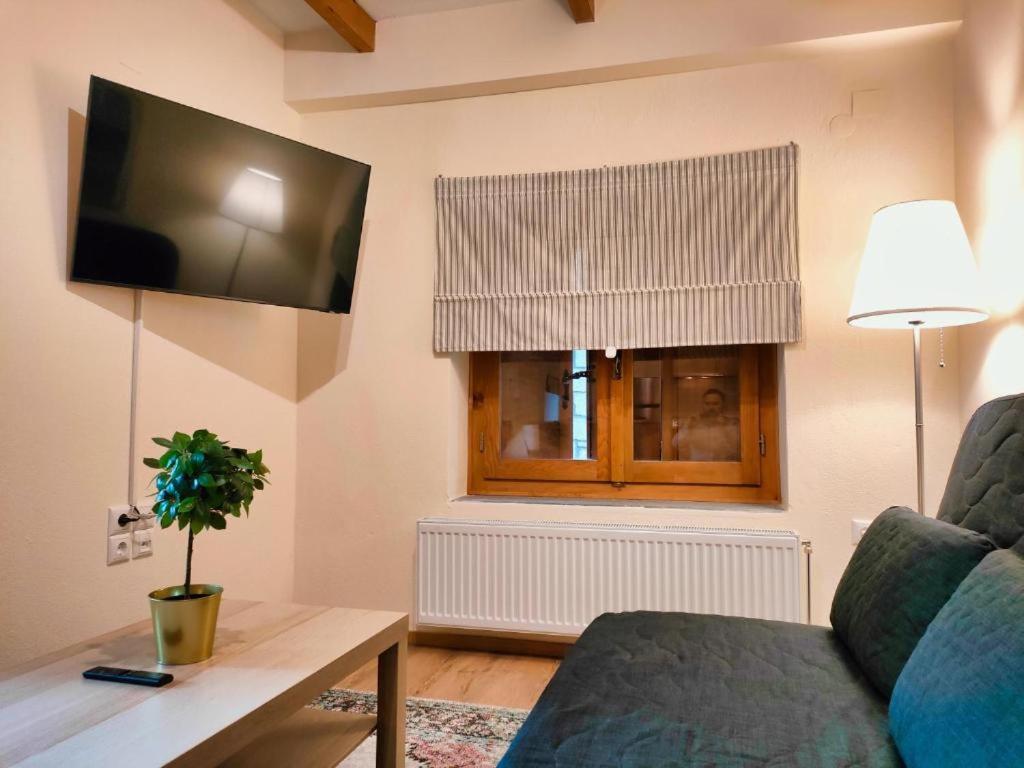 Central Economy Residence photo 4