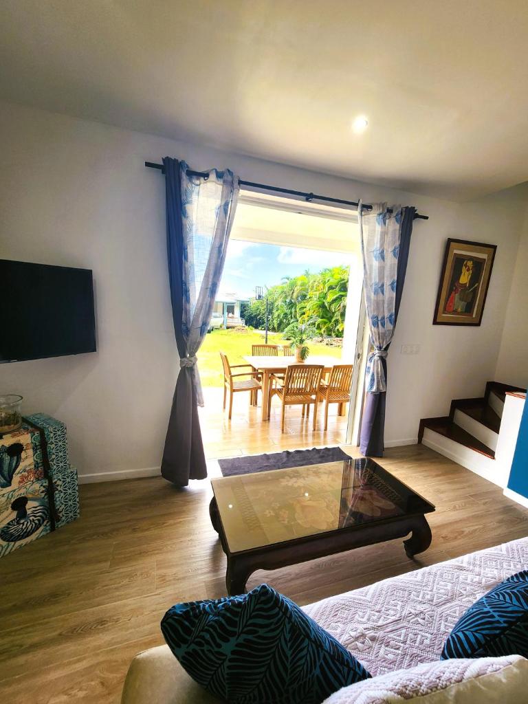 Duplex en bord de mer Fare Tahitea Pension photo 4