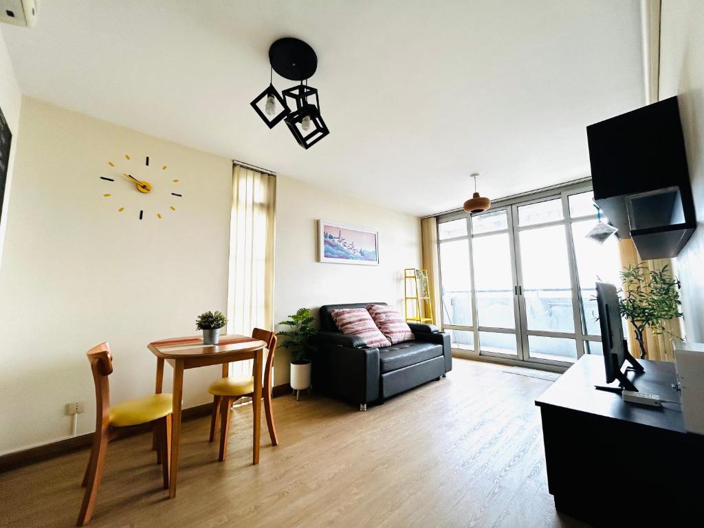 Cozy Victoria Lakeview 5 mins to Impact Muang Thong photo 4