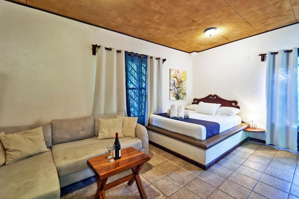 Casas Mal Pais photo 3