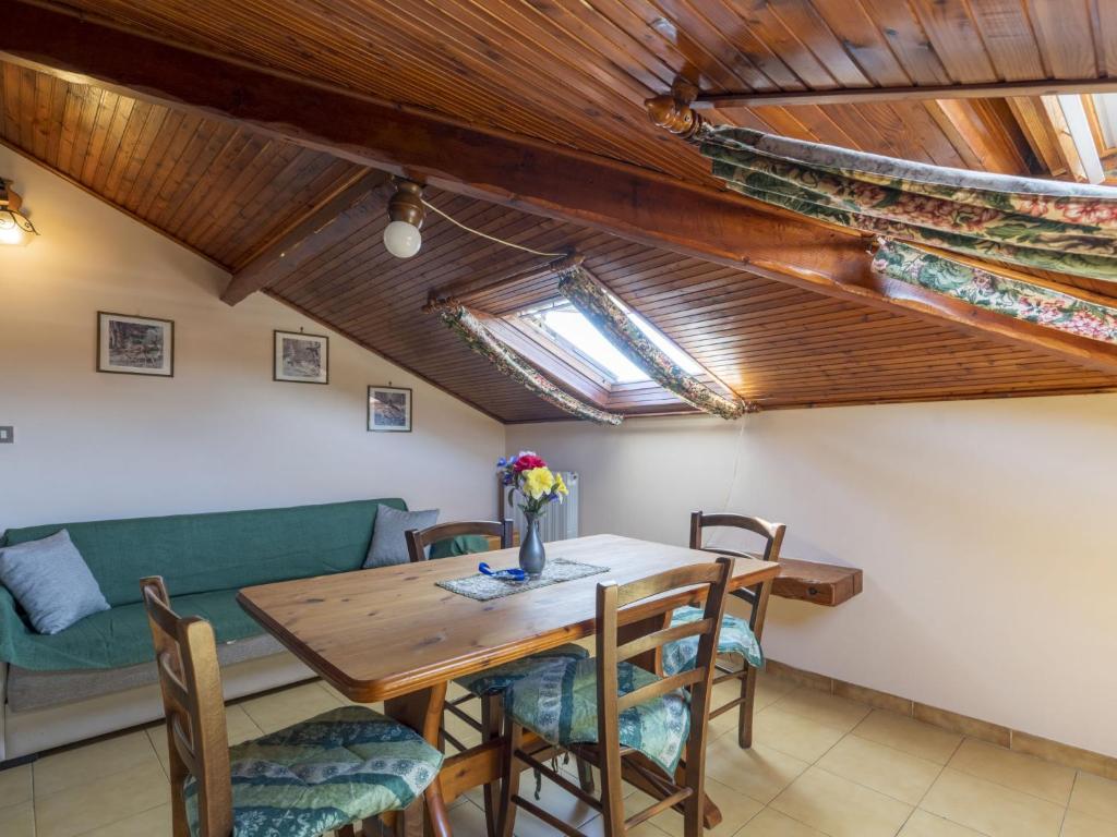 Apartment Mansarda della zia by Interhome photo 1