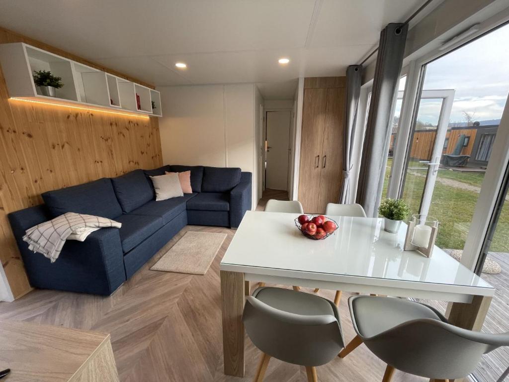 Holiday Home Tiny Haus Burgblick by Interhome photo 2