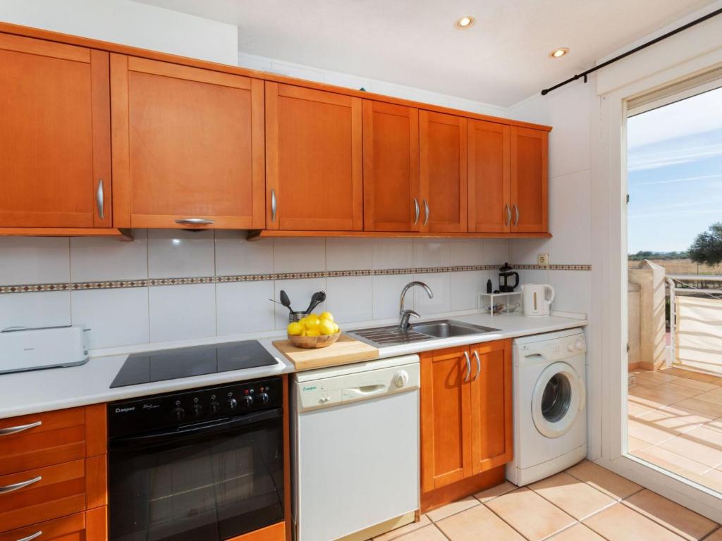 Apartment Eduard Golf by Interhome photo 3