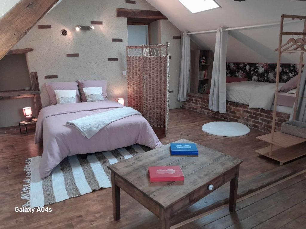 Gîte Beaumont-les-Autels, 3 pièces, 6 personnes - FR-1-581-104 photo 1