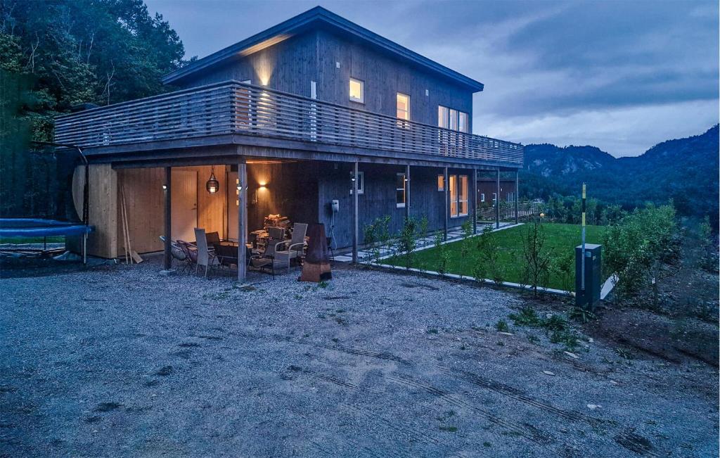 4 Bedroom Gorgeous Home In Lindesnes photo 1