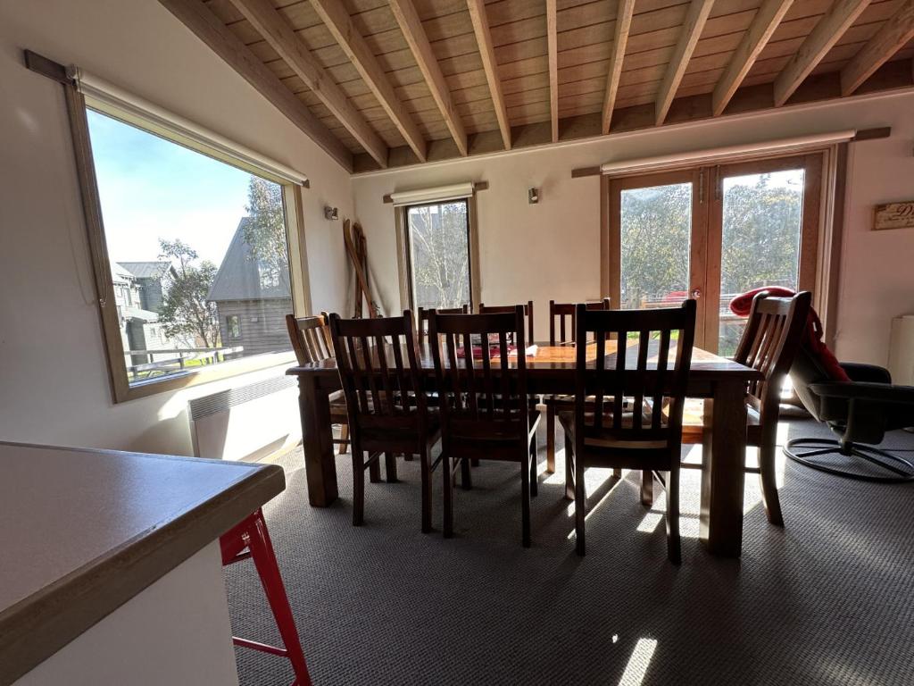 Brindabella Chalet alpine-getaways photo 2