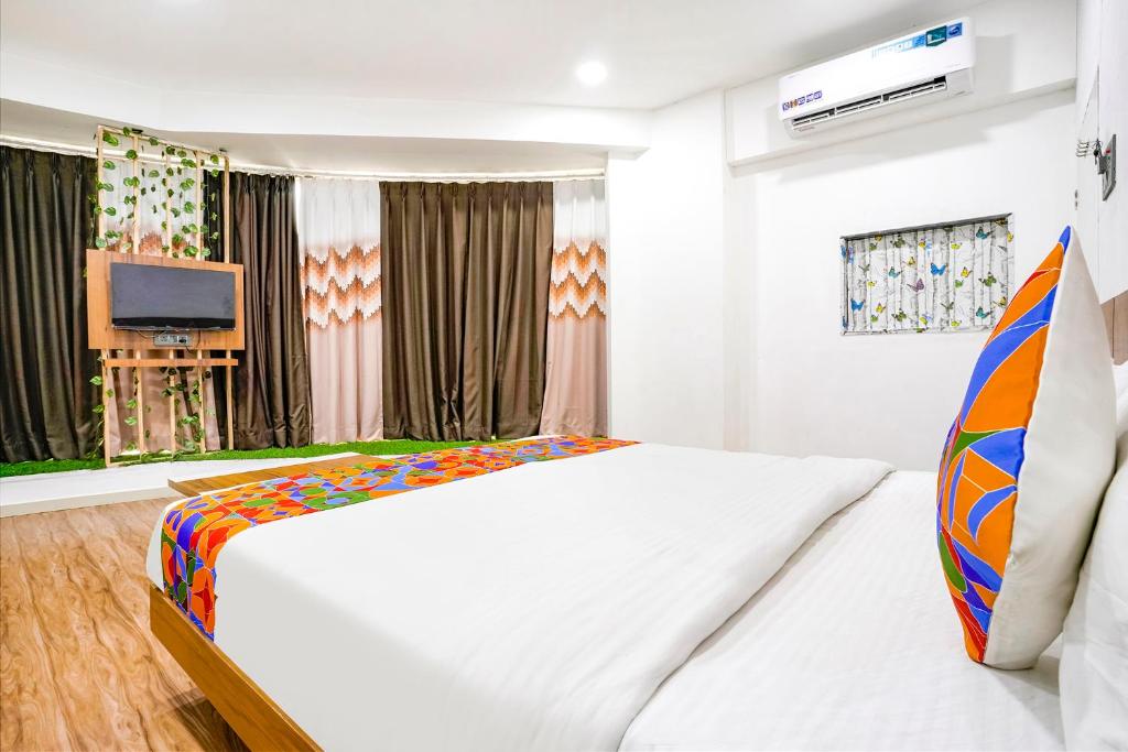 FabHotel 7 Star photo 4