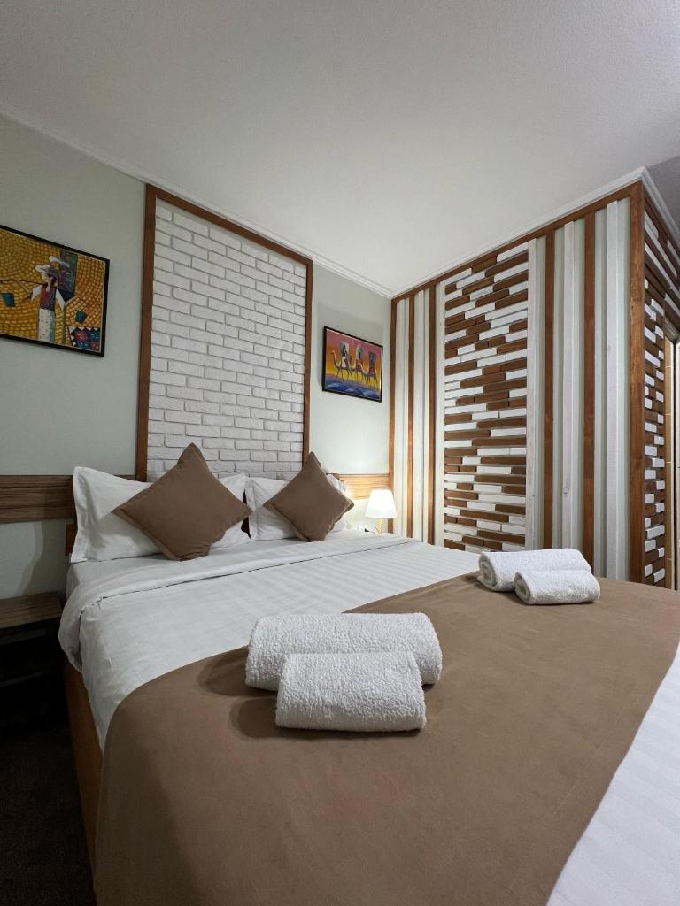 Hotel Kausar photo 1