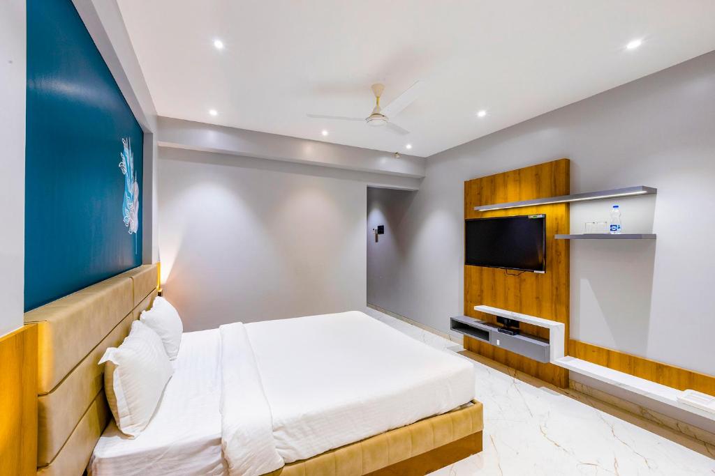 FabHotel Prime Opulence photo 2