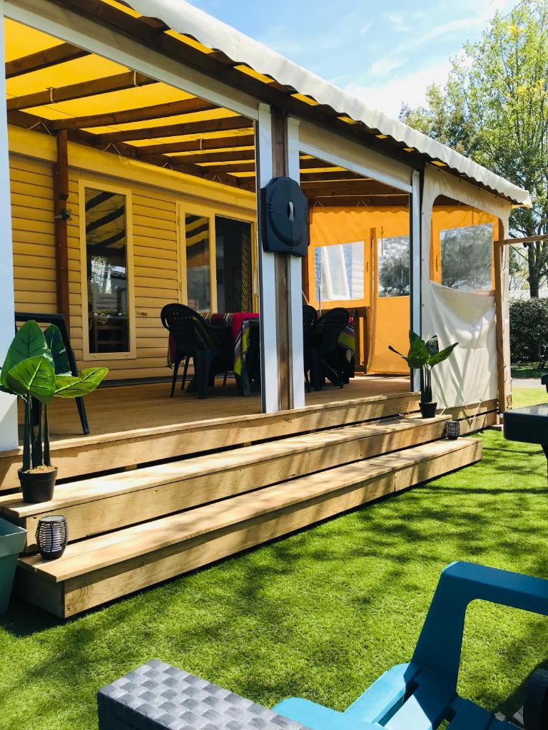 Mobil-Home Camping 4* Landes Lac et Océan 6 à 8 p.
