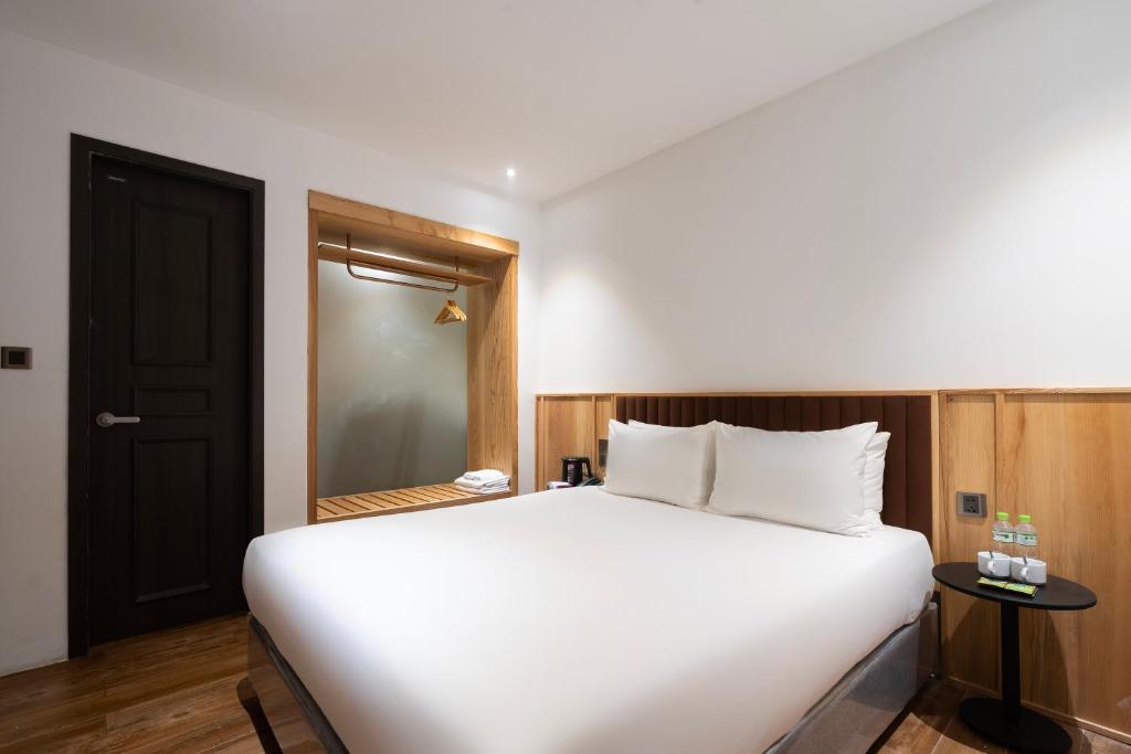 Haven Hut Dawn Hotel